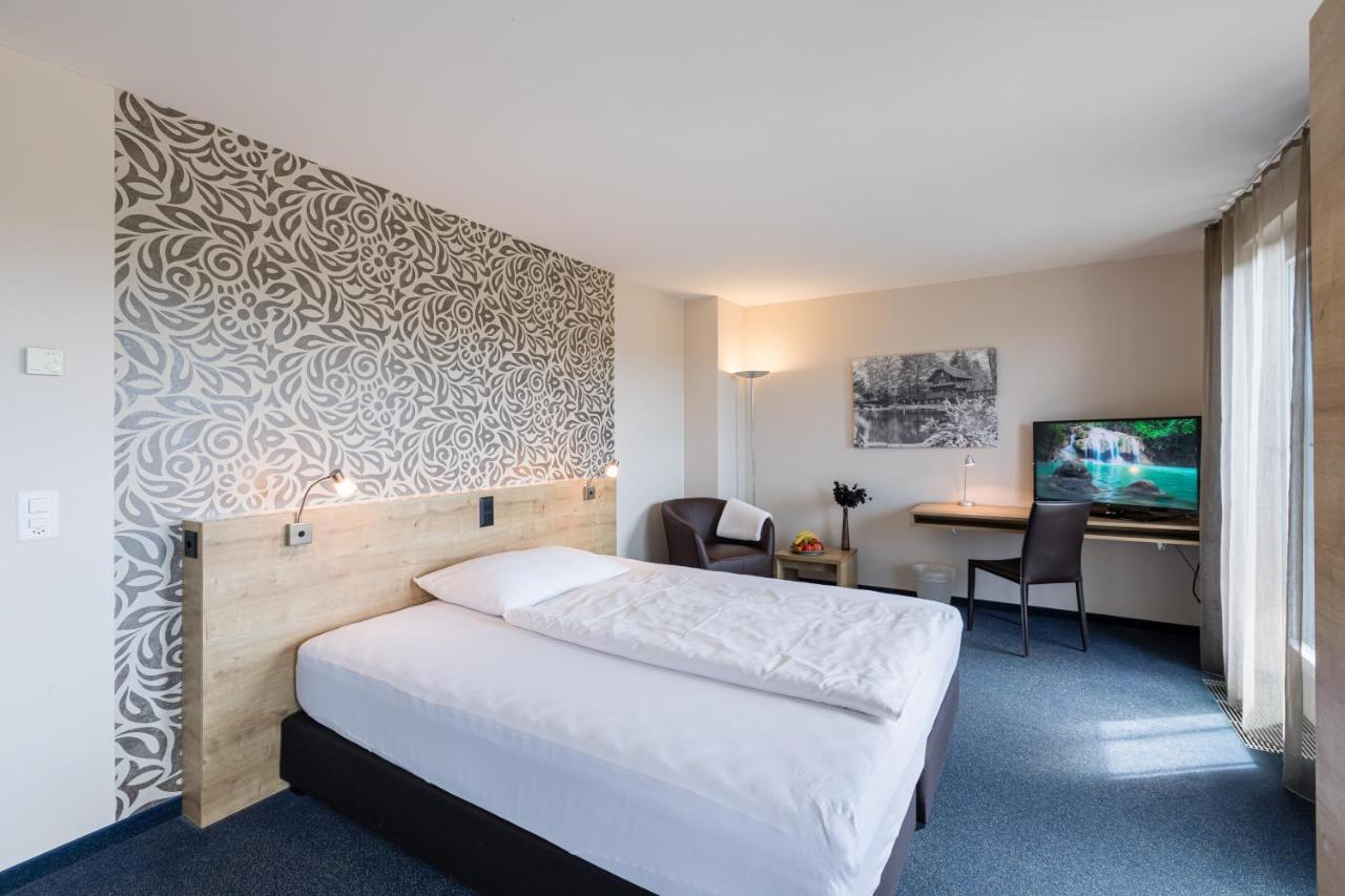 Aarau West Swiss Quality Hotel Oberentfelden Esterno foto
