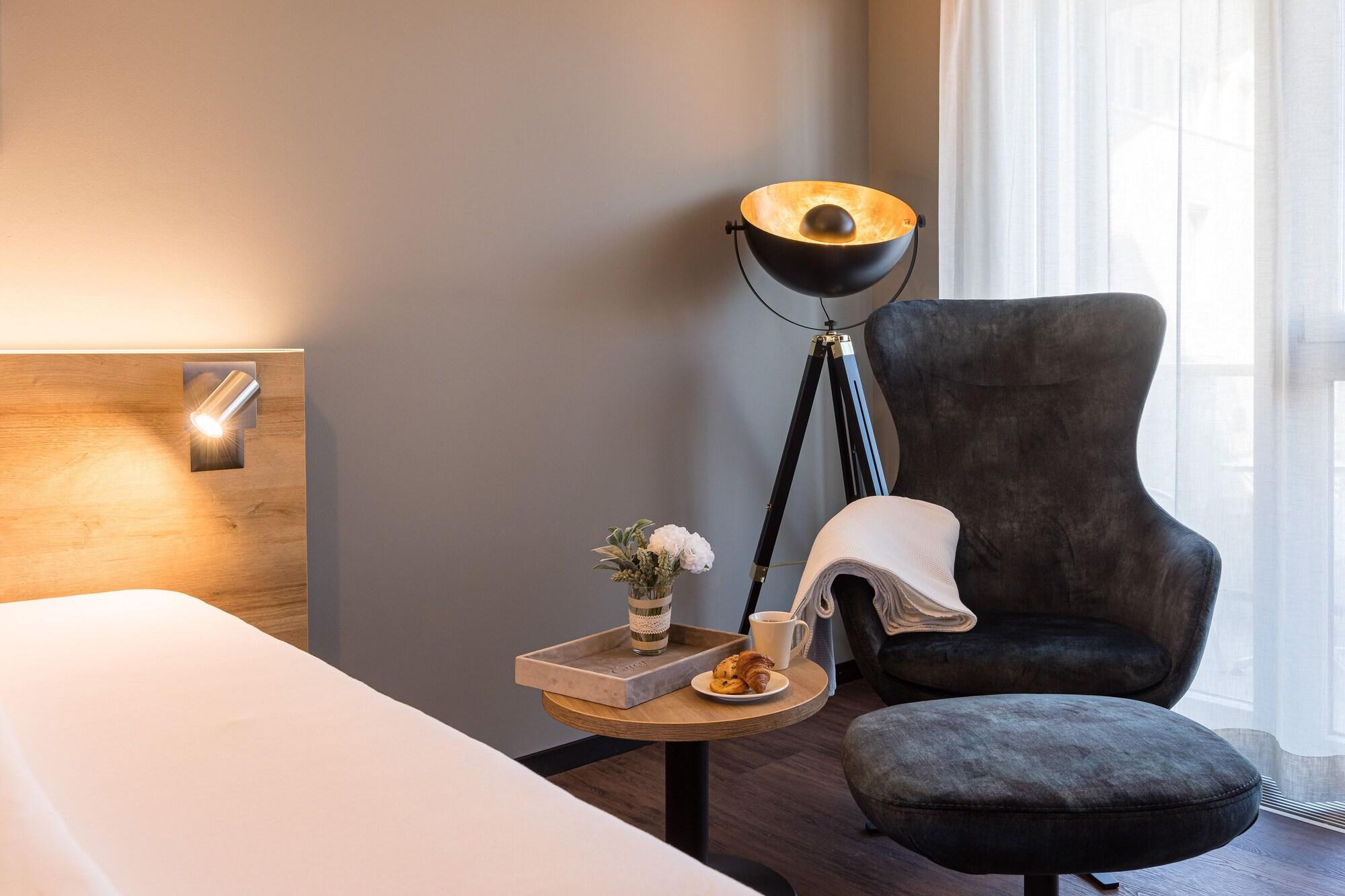 Aarau West Swiss Quality Hotel Oberentfelden Esterno foto